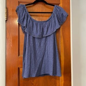 ✨Flash Sale✨ Old Navy Off the Shoulder Top!